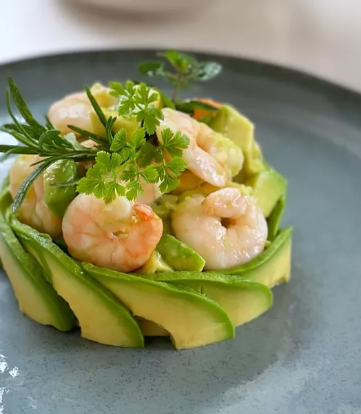 Tartare avocat et crevettes